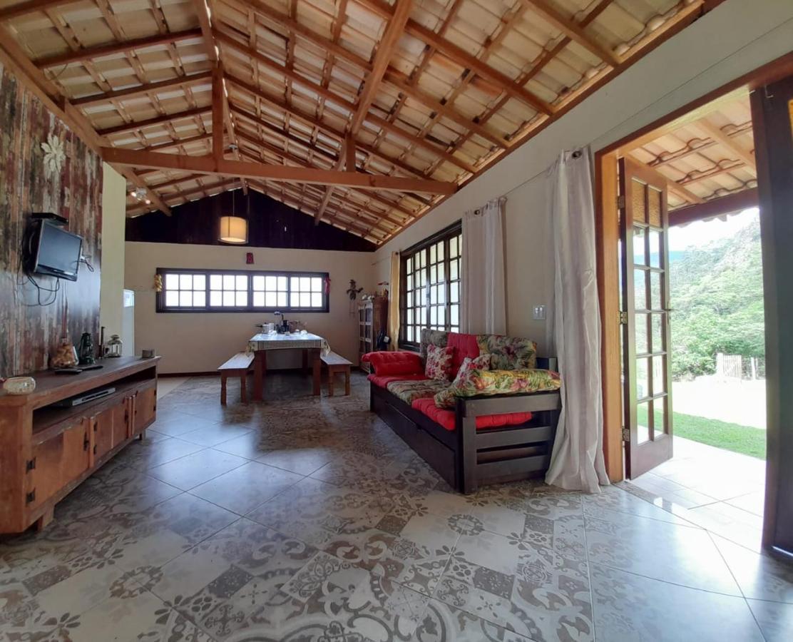 Chale Com Agua De Nascente E Com Vista Panoramica Villa Lumiar Luaran gambar